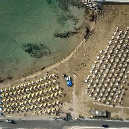 Volta And Aparthotel